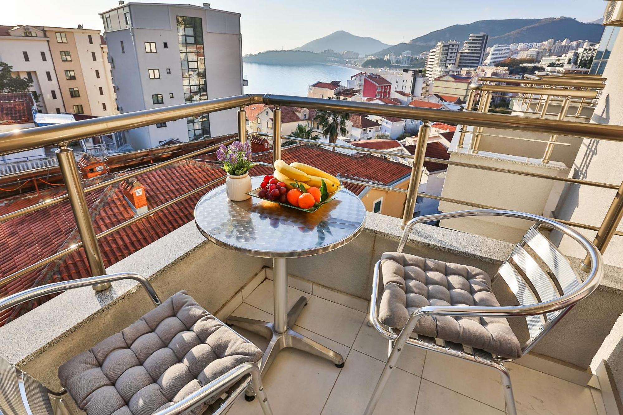 Hotel La 4*